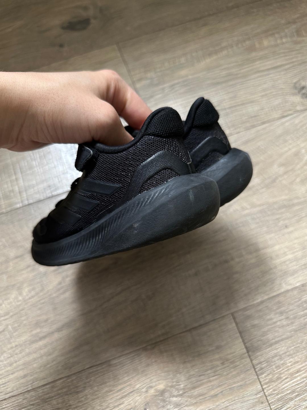 Adidas Детские кроссовки — фото 2