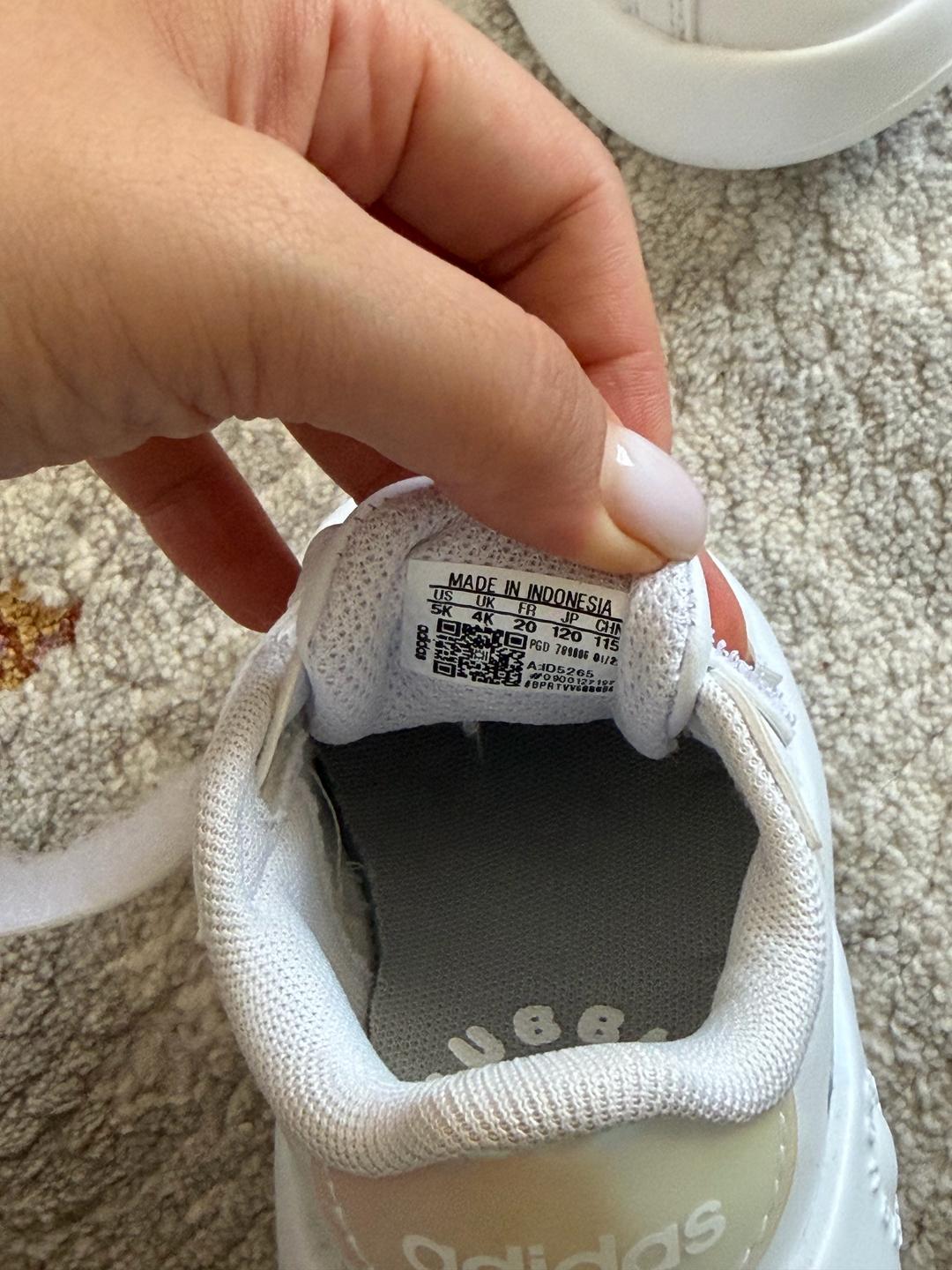 Adidas Кроссовки детские — фото 2