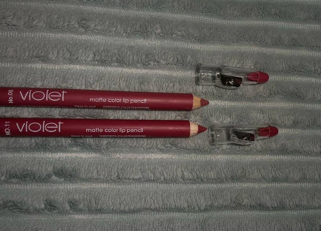 Violet Карандаши для губ Violet Matte Color Lip Pencil (2 шт.) — фото 2