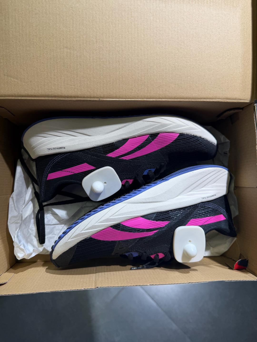Reebok Кроссовки Reebok черные с розовым для женщин — фото 2