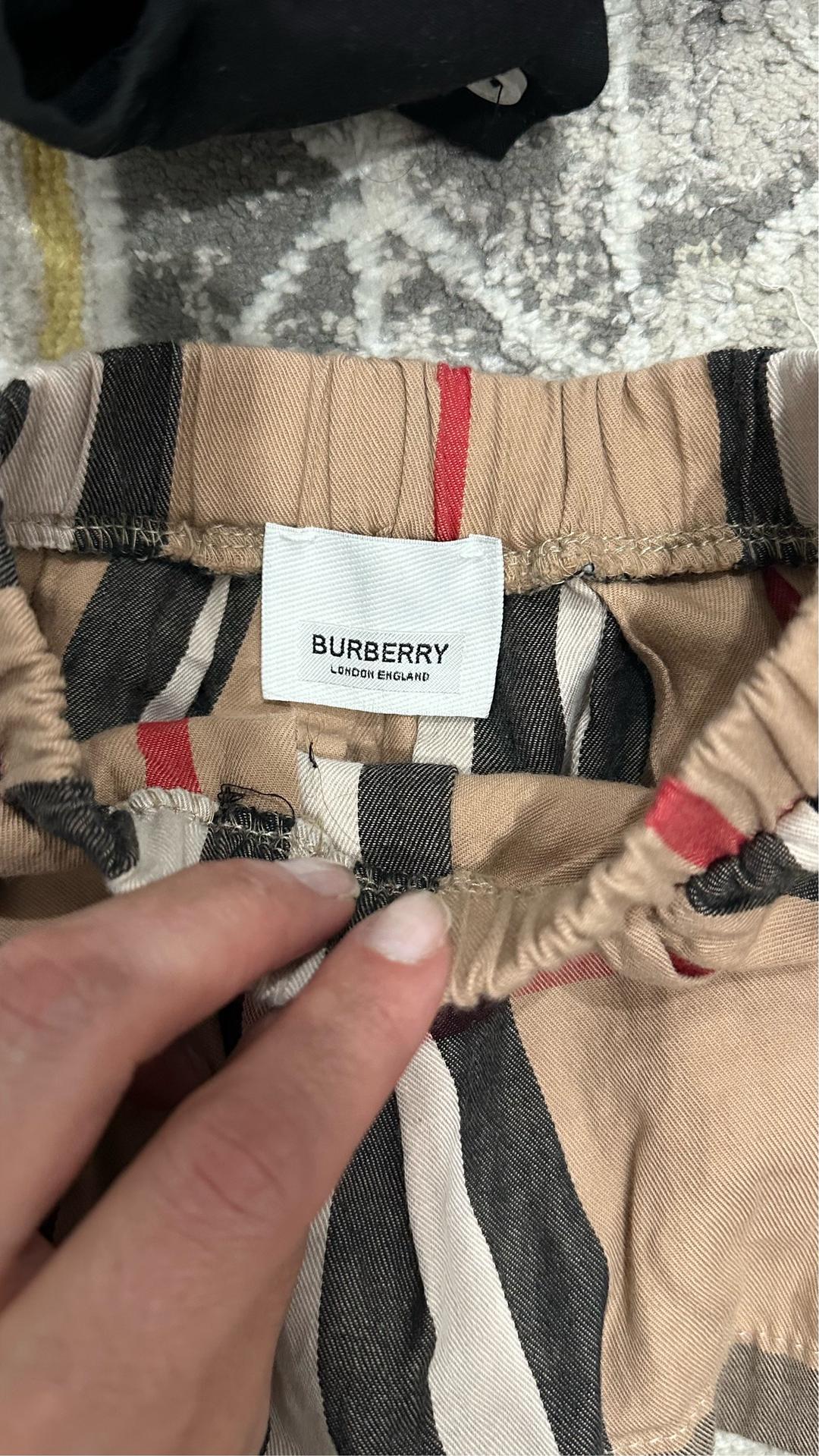 Burberry Двойка — фото 2