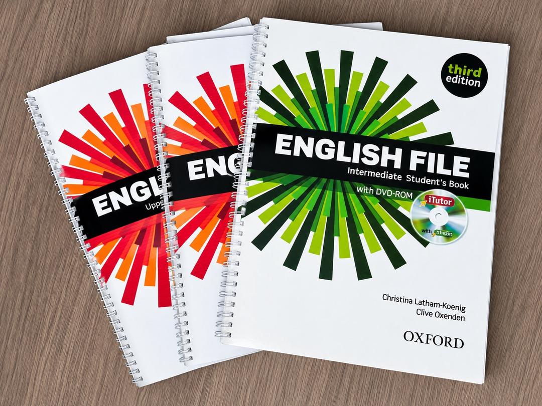 Clive Oxenden, Christina Latham-Koenig 📚 English File — Intermediate / Upper-Intermediate — фото 2