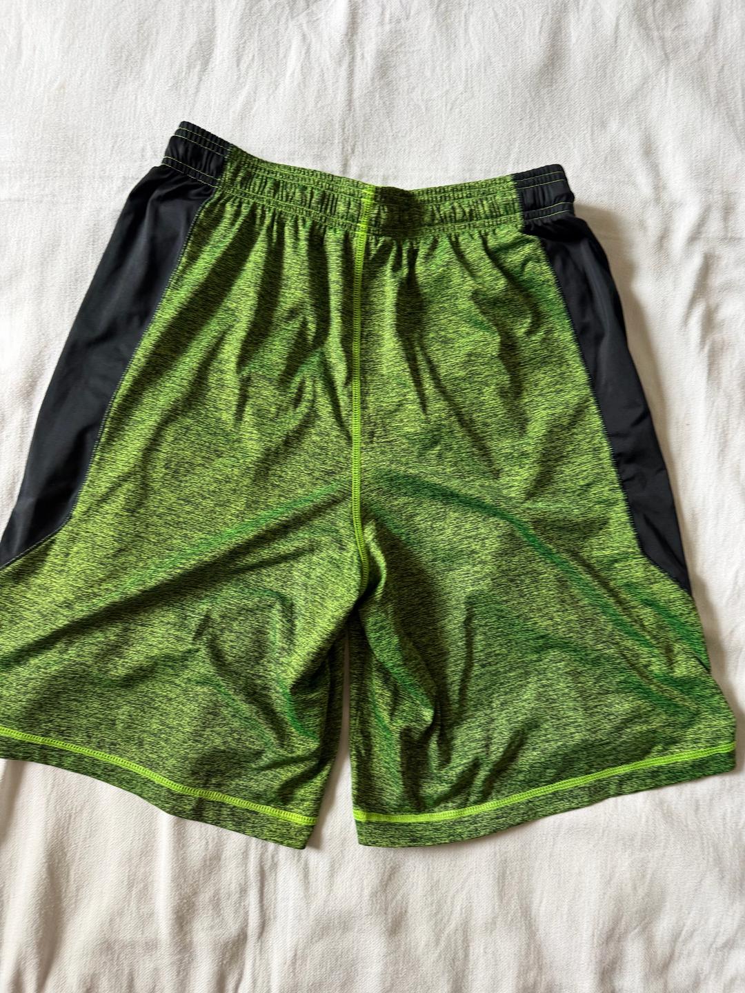 Under Armour Спортивные шорты Under Armour — фото 2