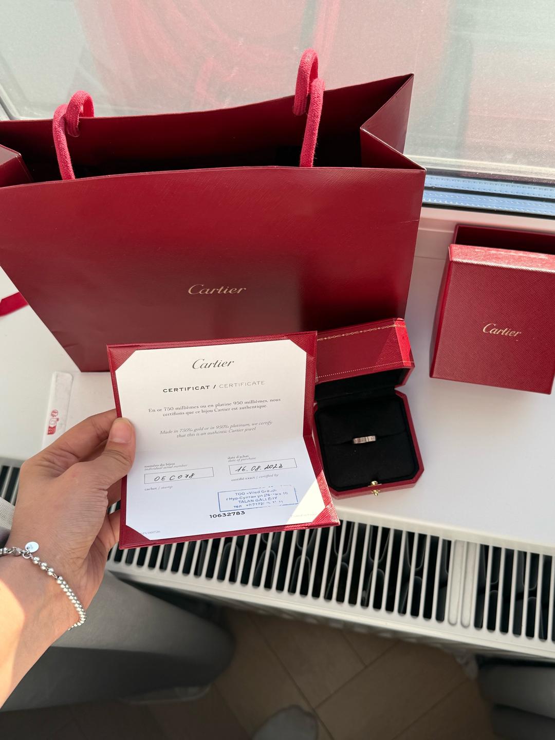 Cartier Кольцо Cartier love оригинал в белом золоте — фото 2