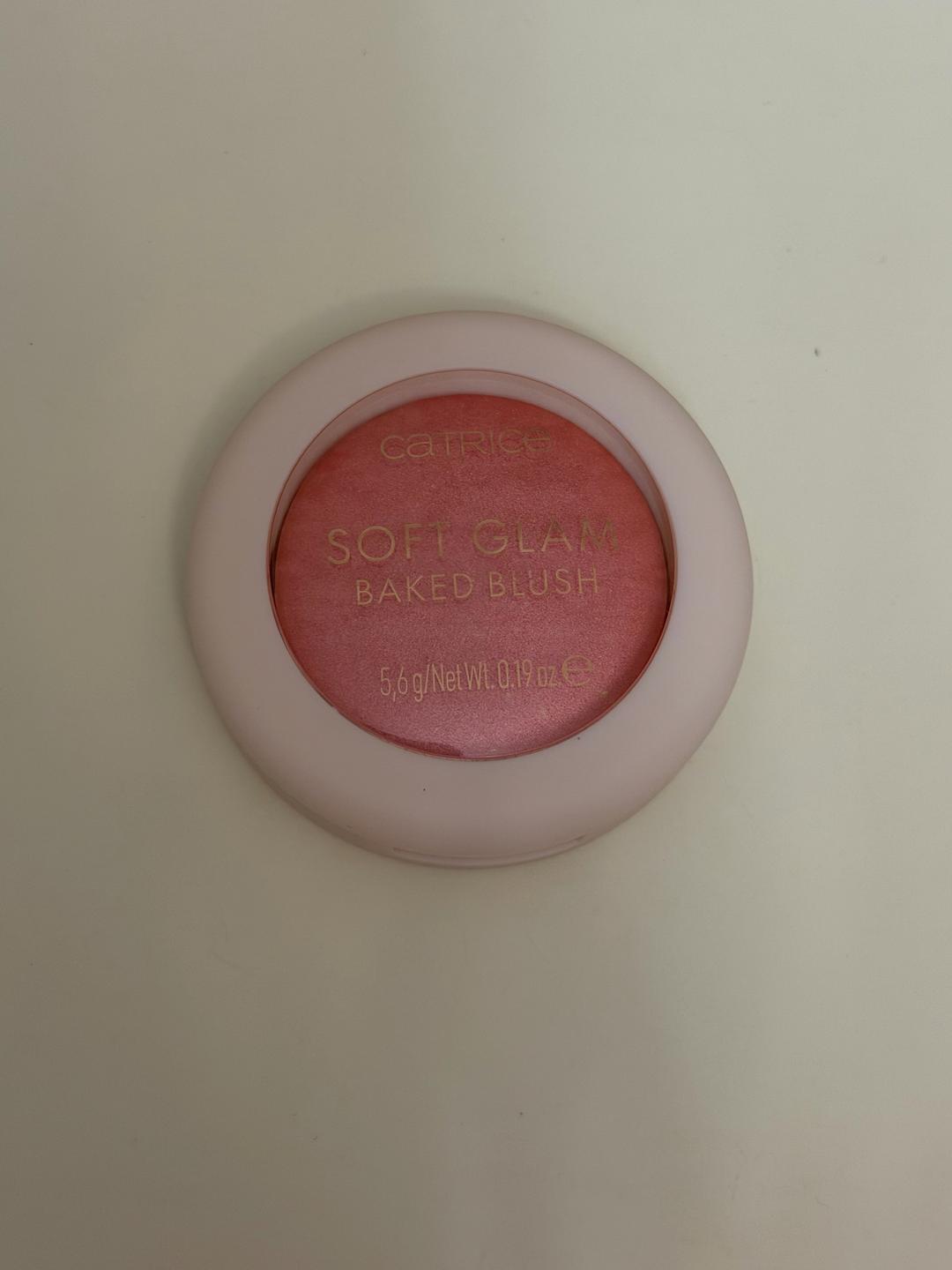 Catrice Запеченные румяна Catrice Soft Glam — фото 2