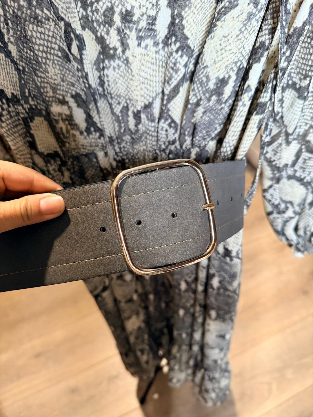 Zara миди с трендовым змеиным принтом Зара — фото 2