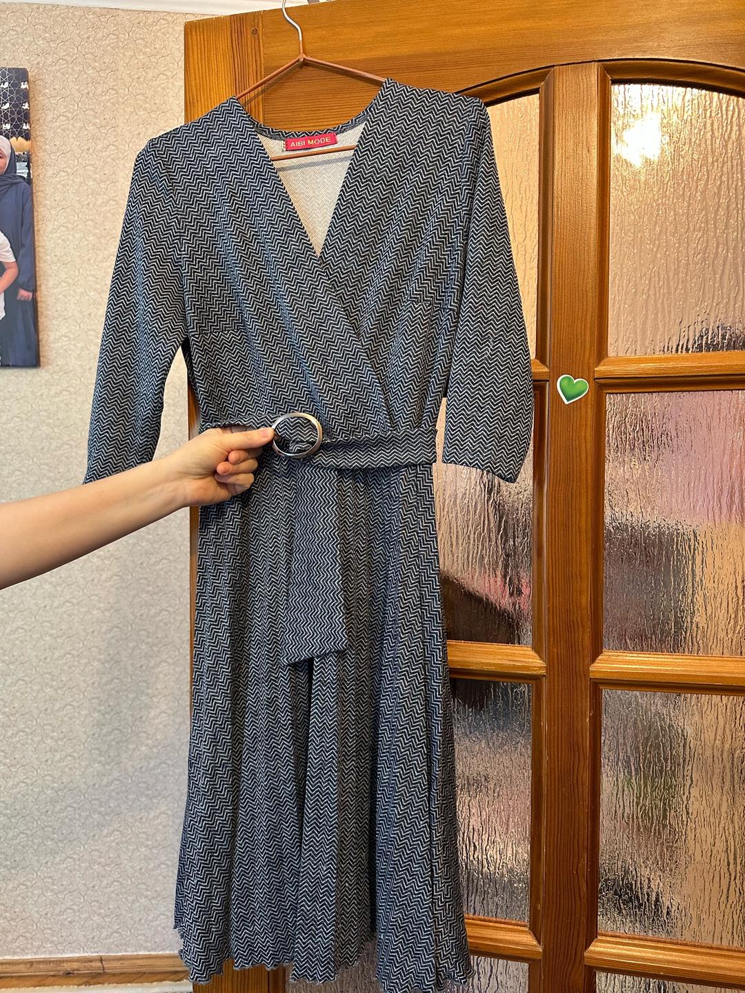 Нет бренда Платье — фото 2