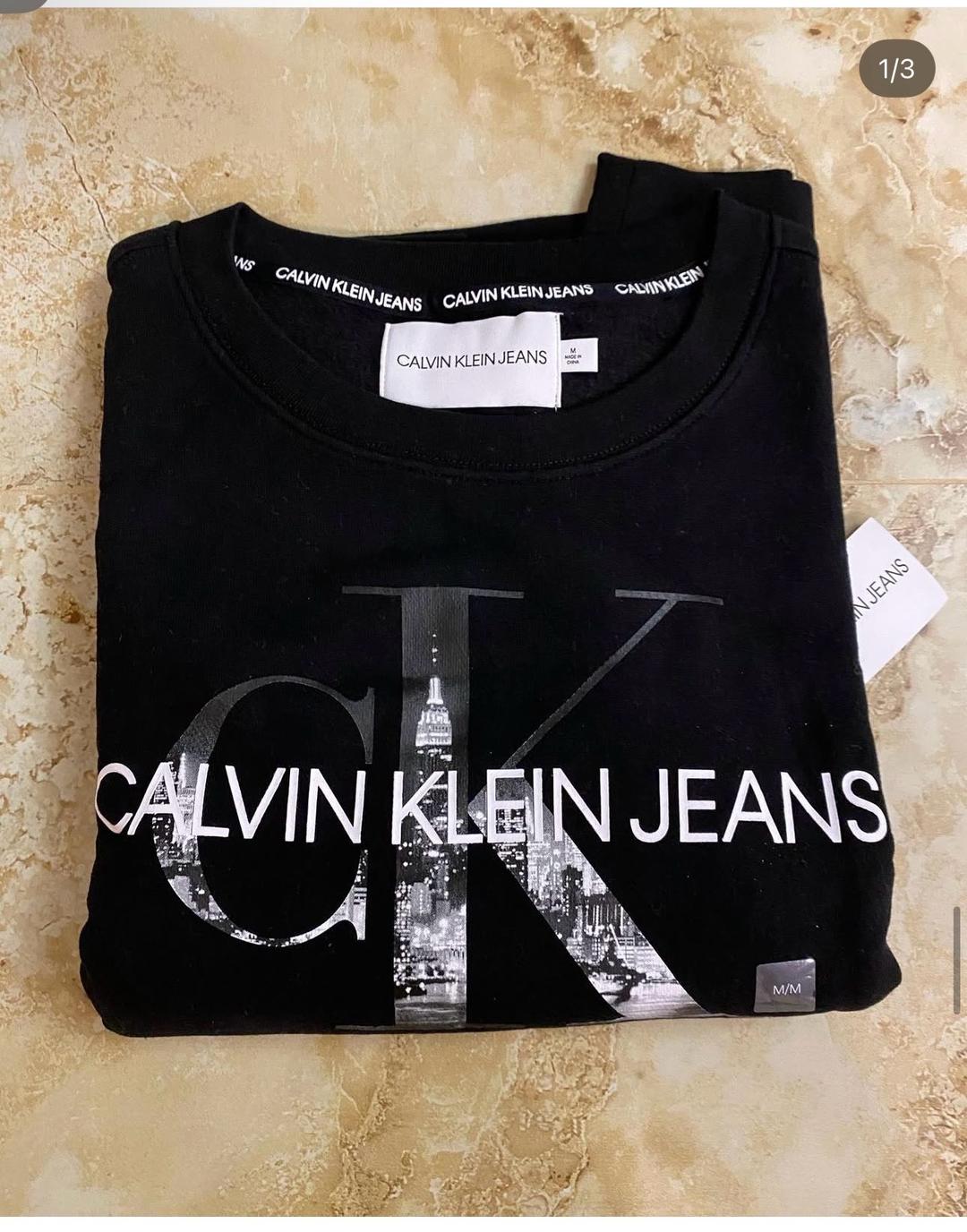 Calvin Klein НОВЫЙ свитшот Calvin Klein — фото 2
