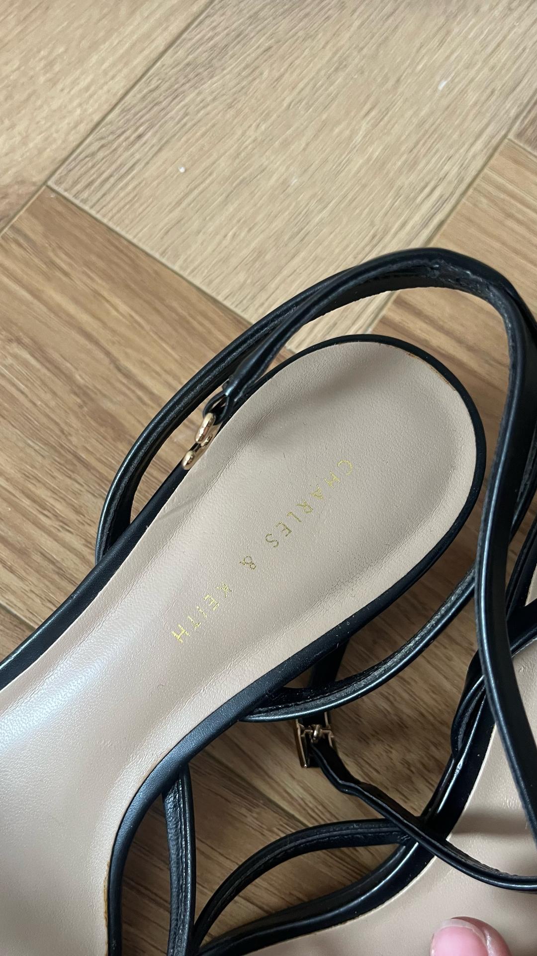 Charles & Keith Босоножки Charles & Keith — фото 2