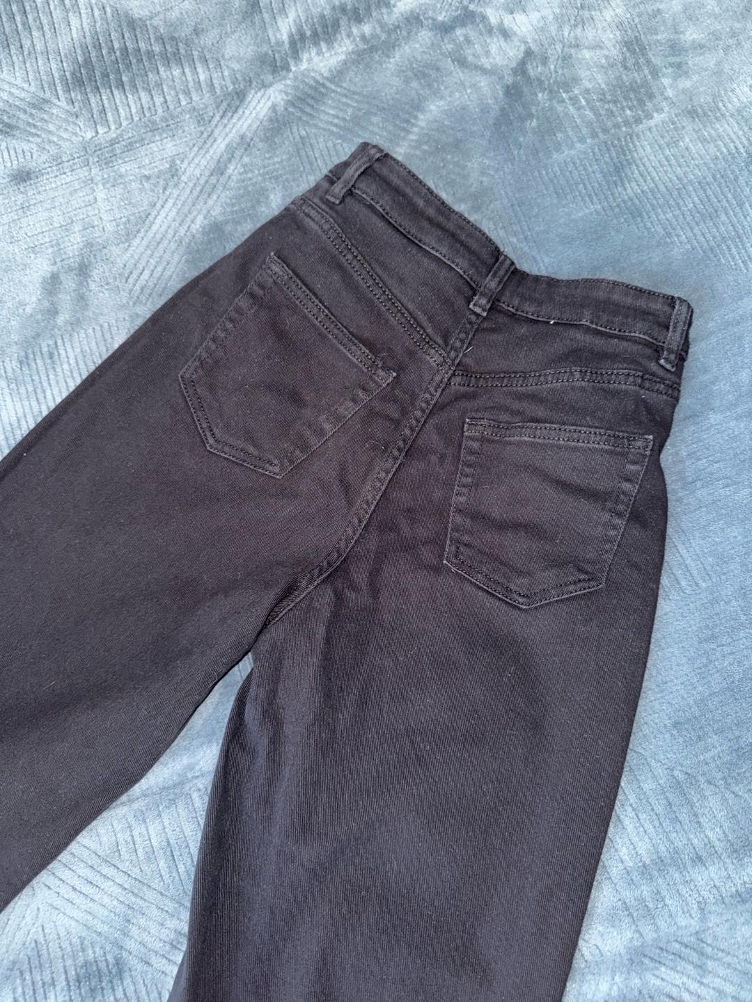 H&M Черные джинсы — фото 2