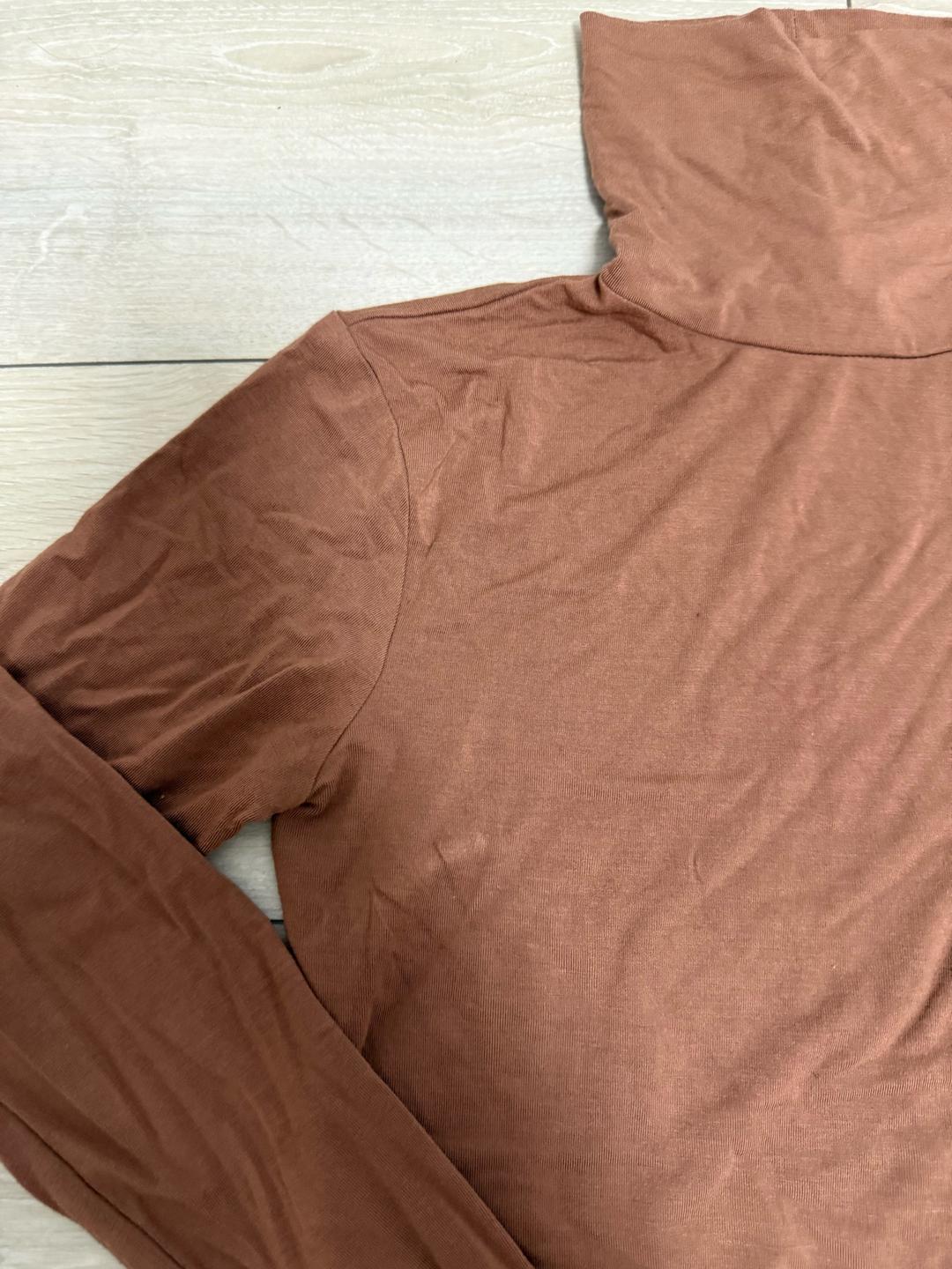 Amisu Коричневая водолазка 🤎 — фото 2
