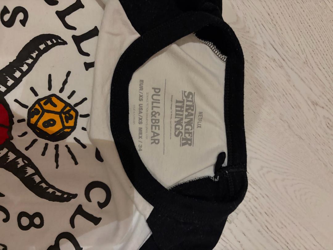 Pull & Bear Футболка Pull&Bear Hellfire Club Stranger Things — фото 2