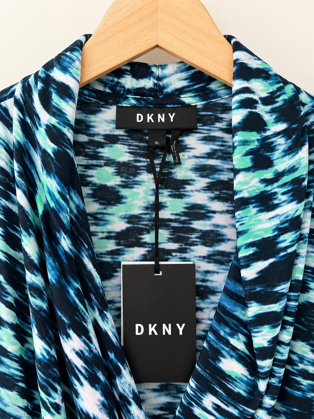 DKNY Новая блузка DKNY с драпировкой и принтом 💙✨ — фото 2