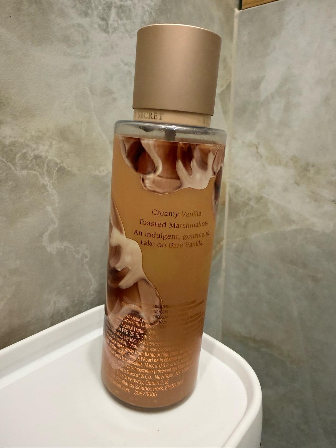 Victoria's Secret Victoria's Secret парфюмированный мист для тела Bare Vanilla Brûlée — фото 2
