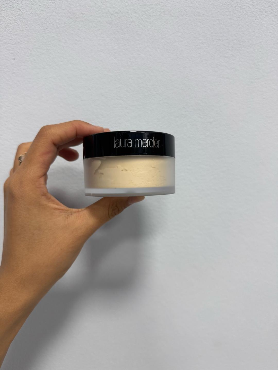 laura mercier Laura Mercier Translucent Loose Setting Powder — фото 2