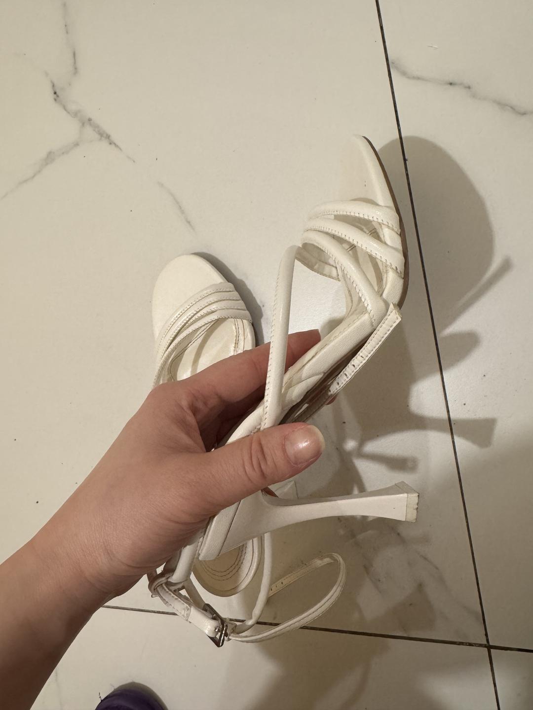 Zara босоножки белые  — фото 2