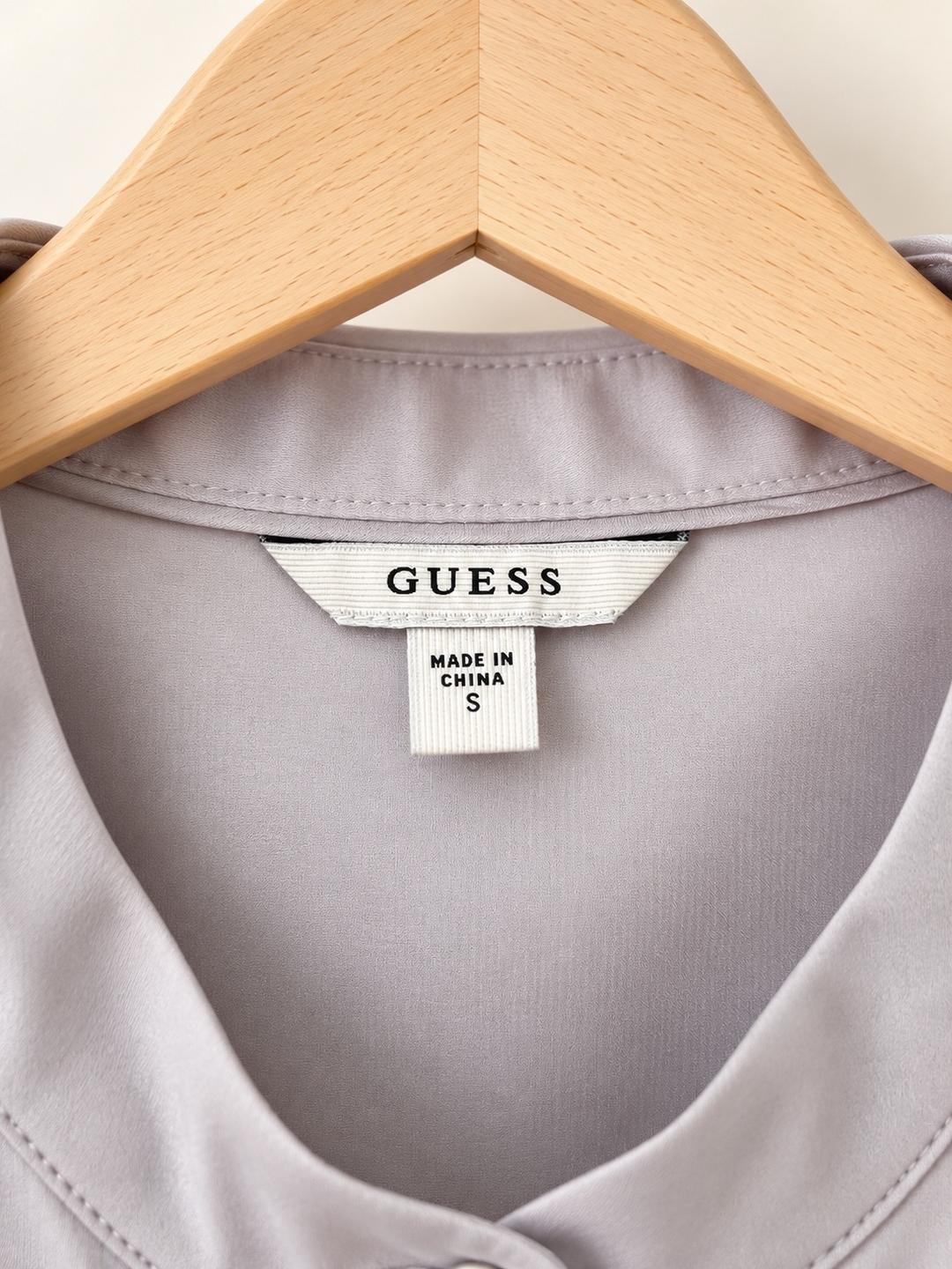 GUESS Шелковистая блузка Guess с воротником-стоечкой 🩶✨ — фото 2