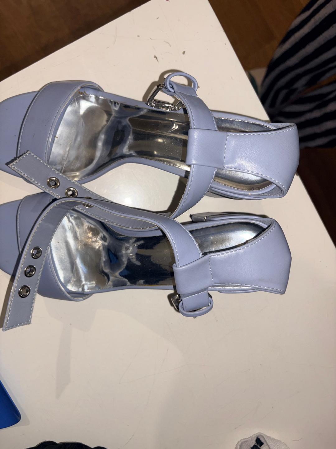 ASOS Босоножки на устойчивом каблуке — фото 2