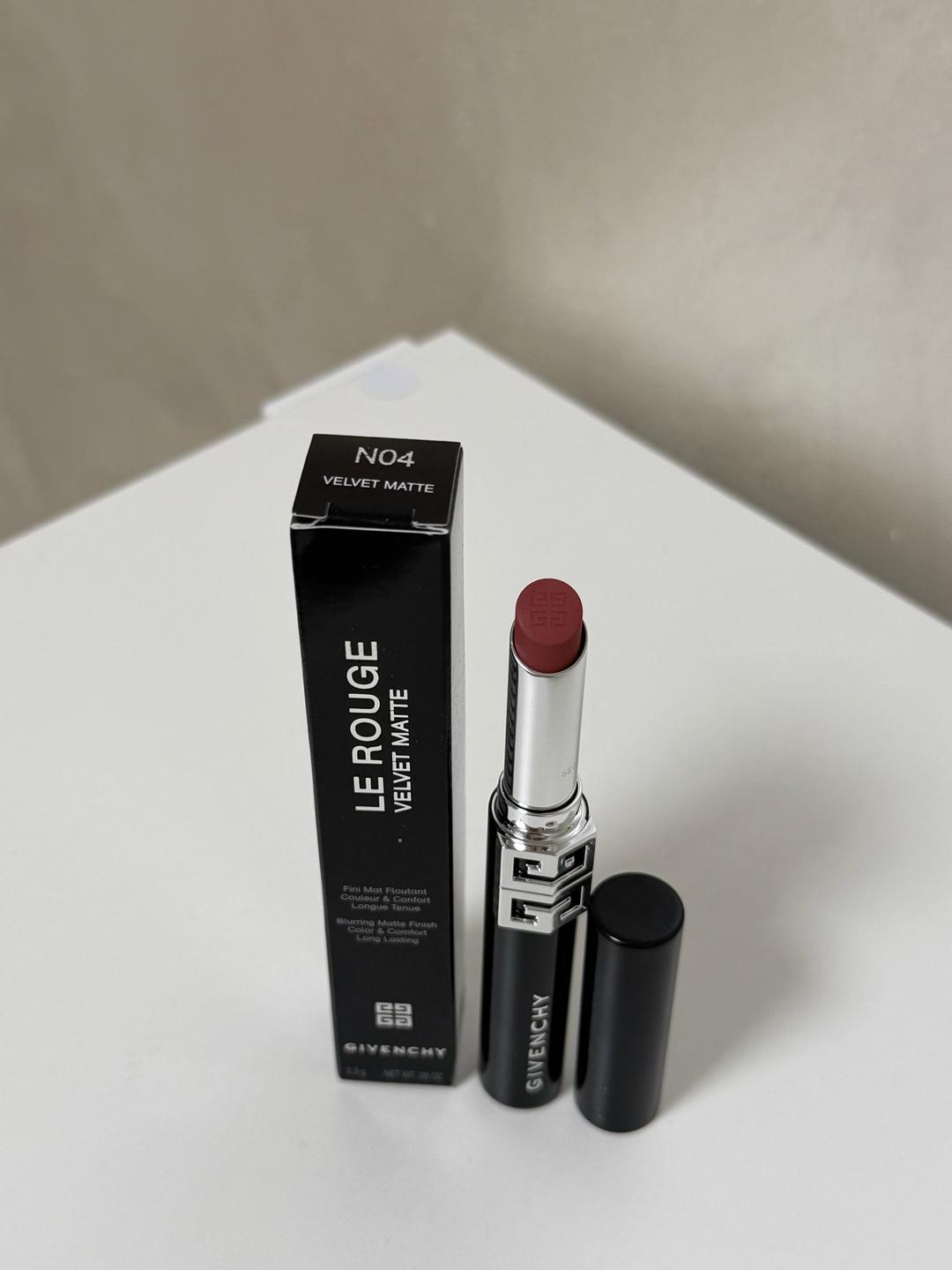 Givenchy Помада Givenchy Le Rouge Velvet Matte — фото 2