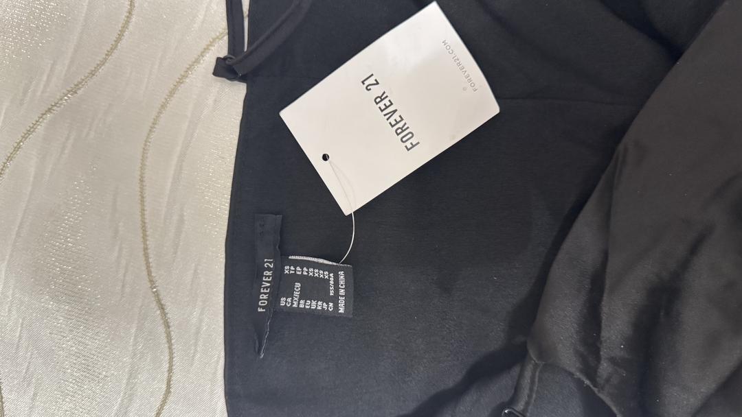 Forever 21 Черное платье Forever 21 — фото 2