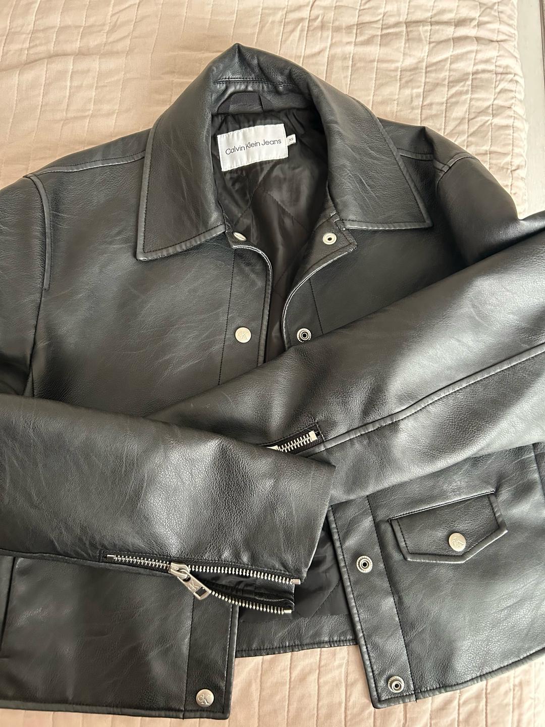Calvin Klein Calvin Clein Jeans кожаная куртка темно серо- коричневый серый — фото 2