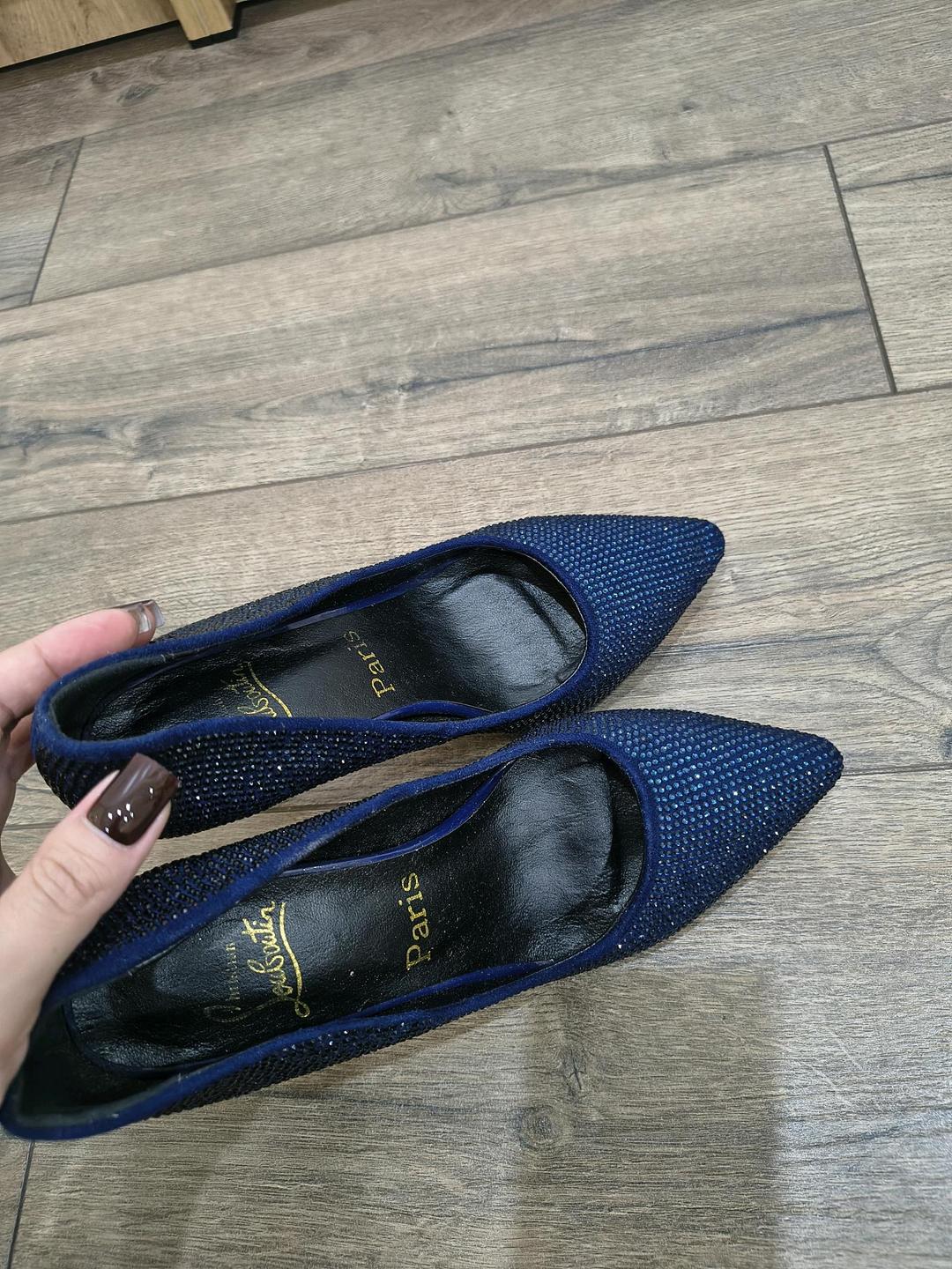 Christian Louboutin Туфли в стразах — фото 2