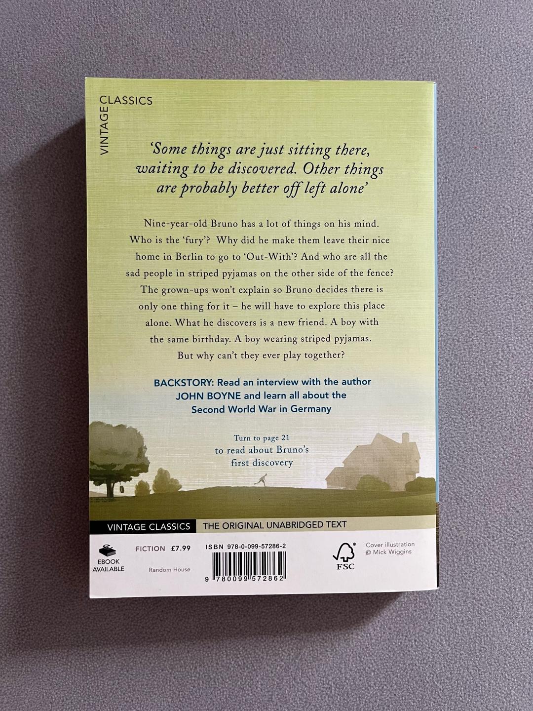 Джон Бойн Книга на английском языке “The Boy in the striped pyjamas” John Boyne — фото 2