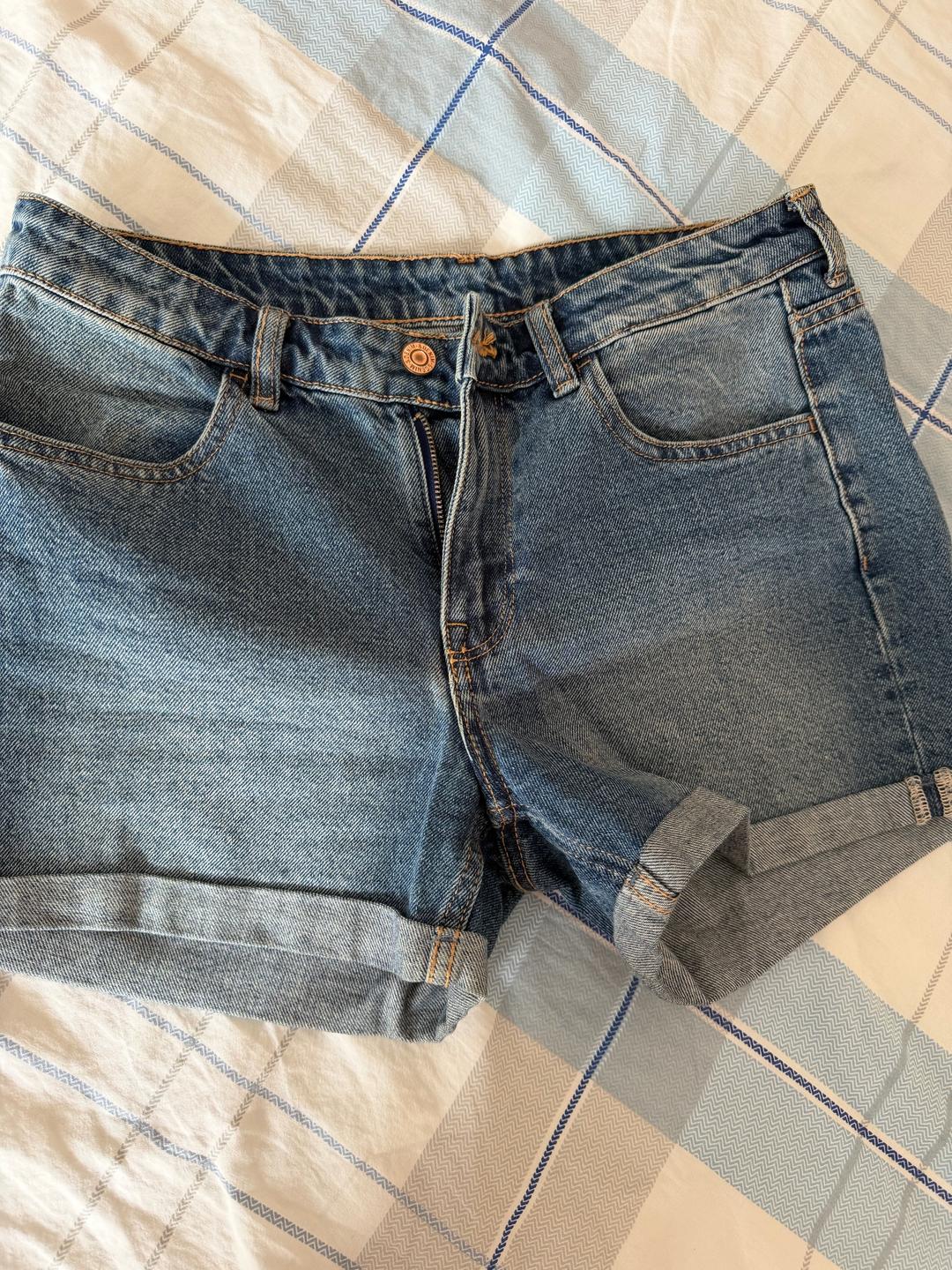 H&M джинсовые шорты — фото 2