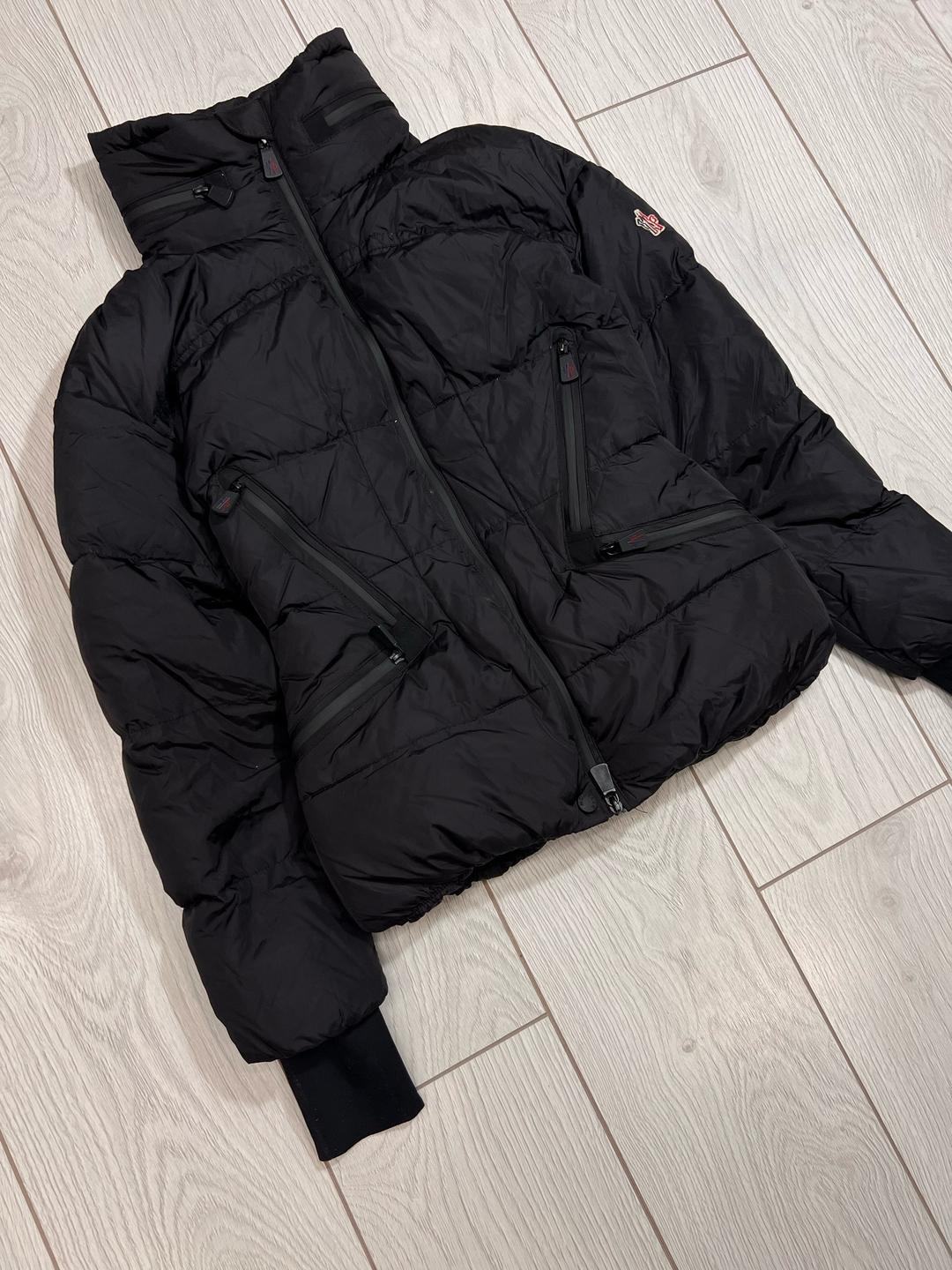 Moncler Женская куртка Moncler — фото 2