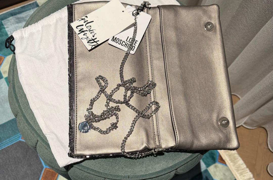 Moschino Серебряная сумочка Love moschino клач — фото 2