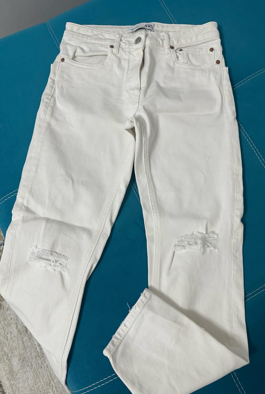 Zara Белые рваные джинсы ZARA — фото 2
