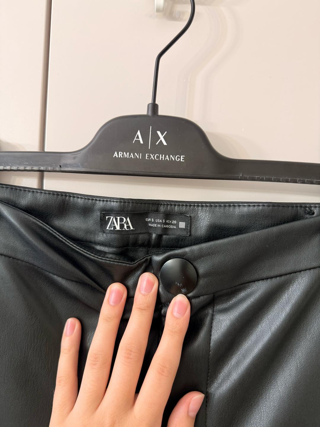 Zara Брюки ZARA из экокожи — фото 2
