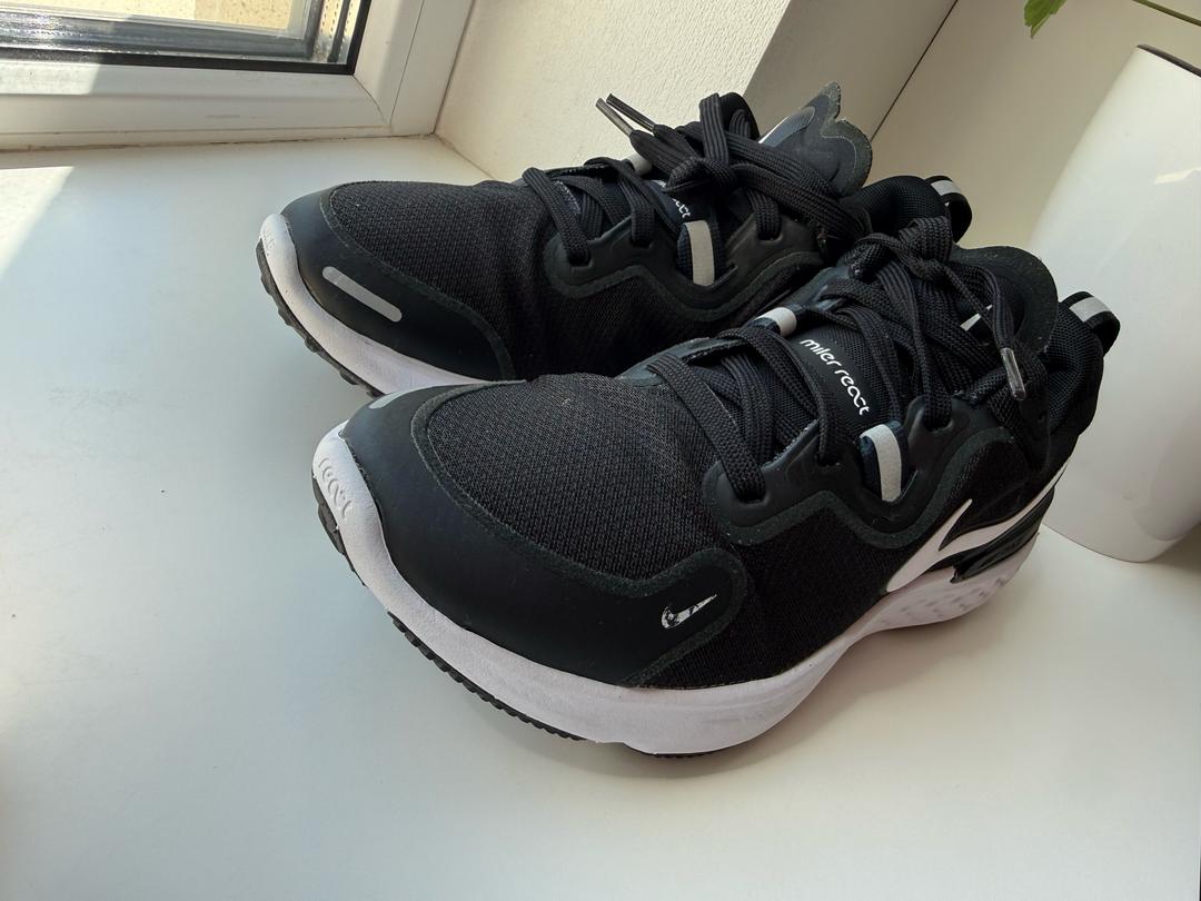 Nike Кроссовки Nike React 40 размер — фото 2