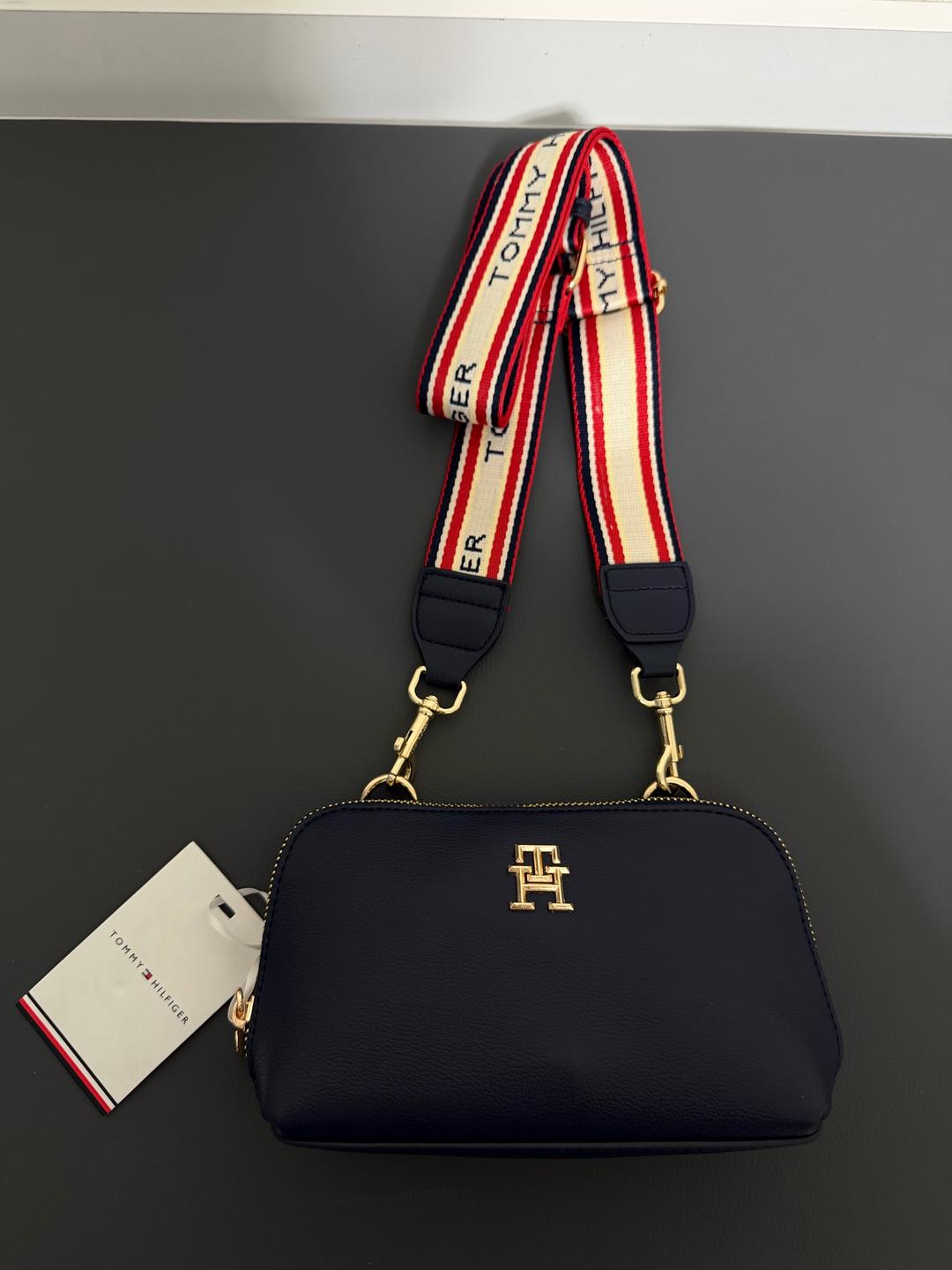 Tommy Hilfiger Tommy Hilfiger — фото 2