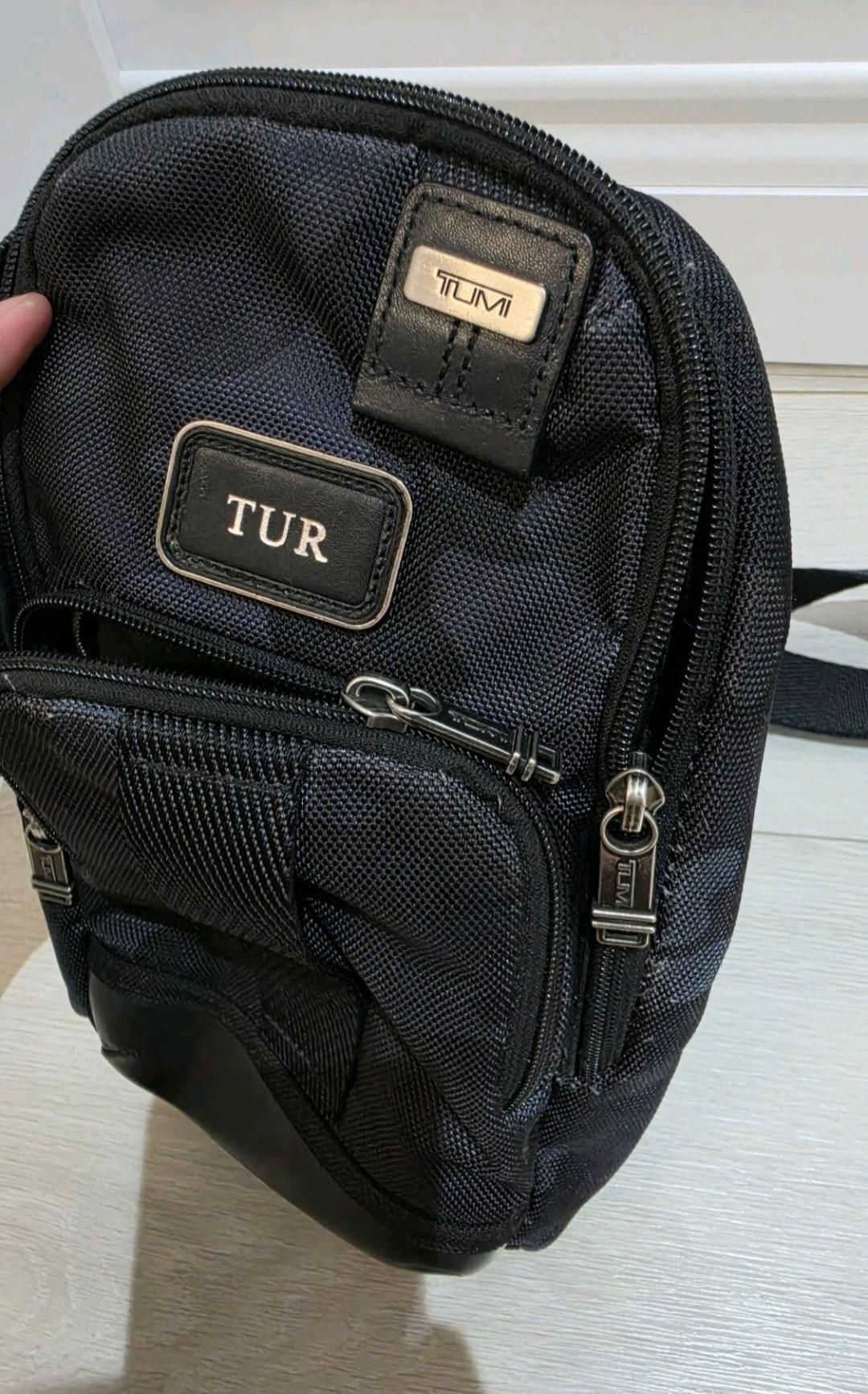 TUMI Продам сумку через плечо Tumi — фото 2