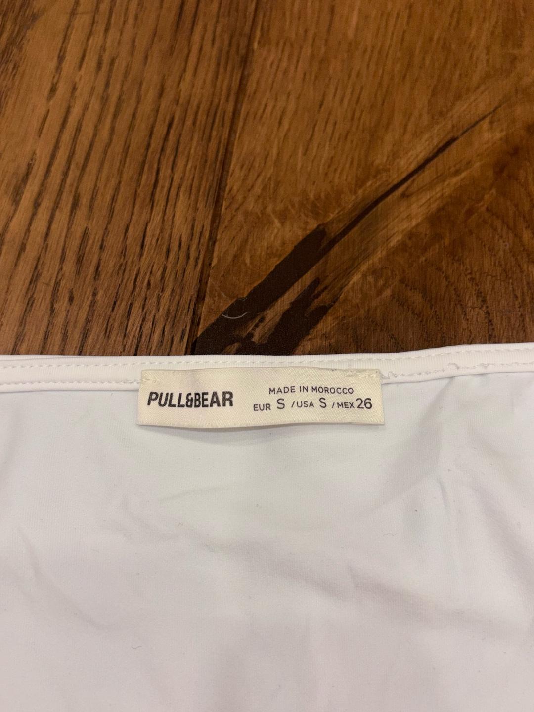 Pull & Bear белый топ pull&bear — фото 2