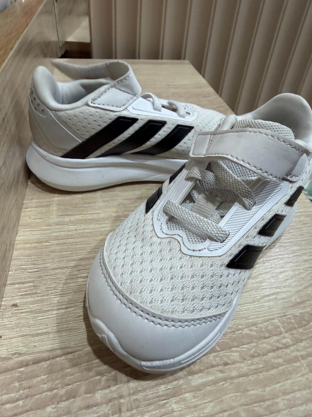 Adidas Кроссовки adidas original — фото 2