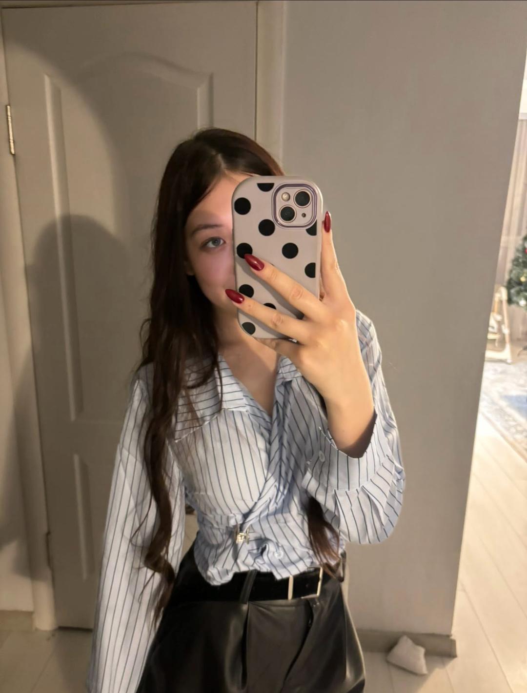 Acne Studios Блуза Y JIA STUDIO в полоску на запах — фото 2