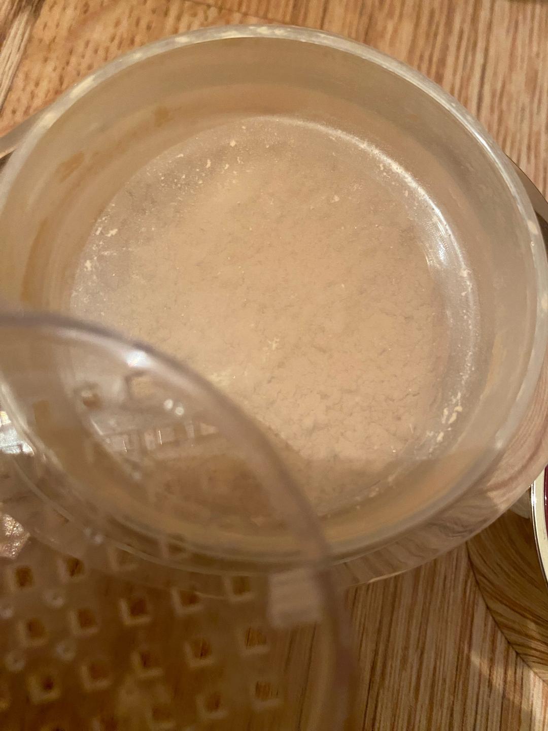 Clarins Clarins Poudre Multi-Eclat , Mineral Loose Powder 02 Medium — фото 2