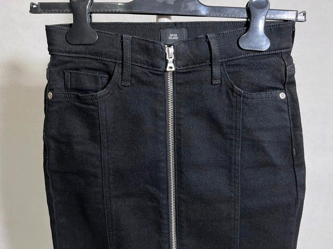 River Island Юбка джинсовая S/M 44 или небольшой 46 черная карандаш футляр миди облегающая — фото 2