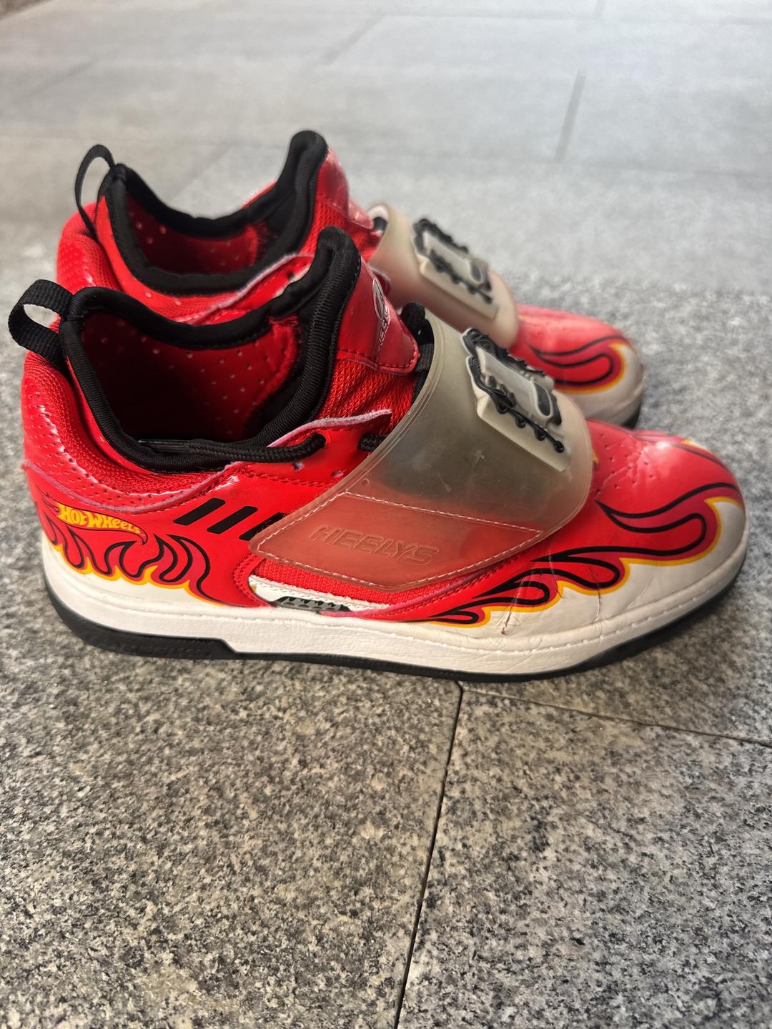 Skechers Детские кроссовки Heelys на роликах — фото 2