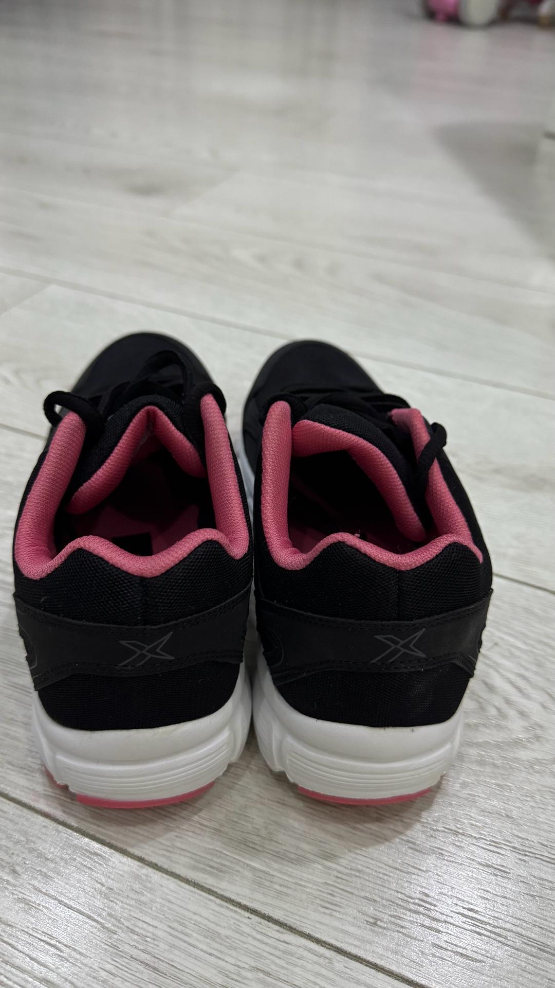 x running Новые крассовки — фото 2