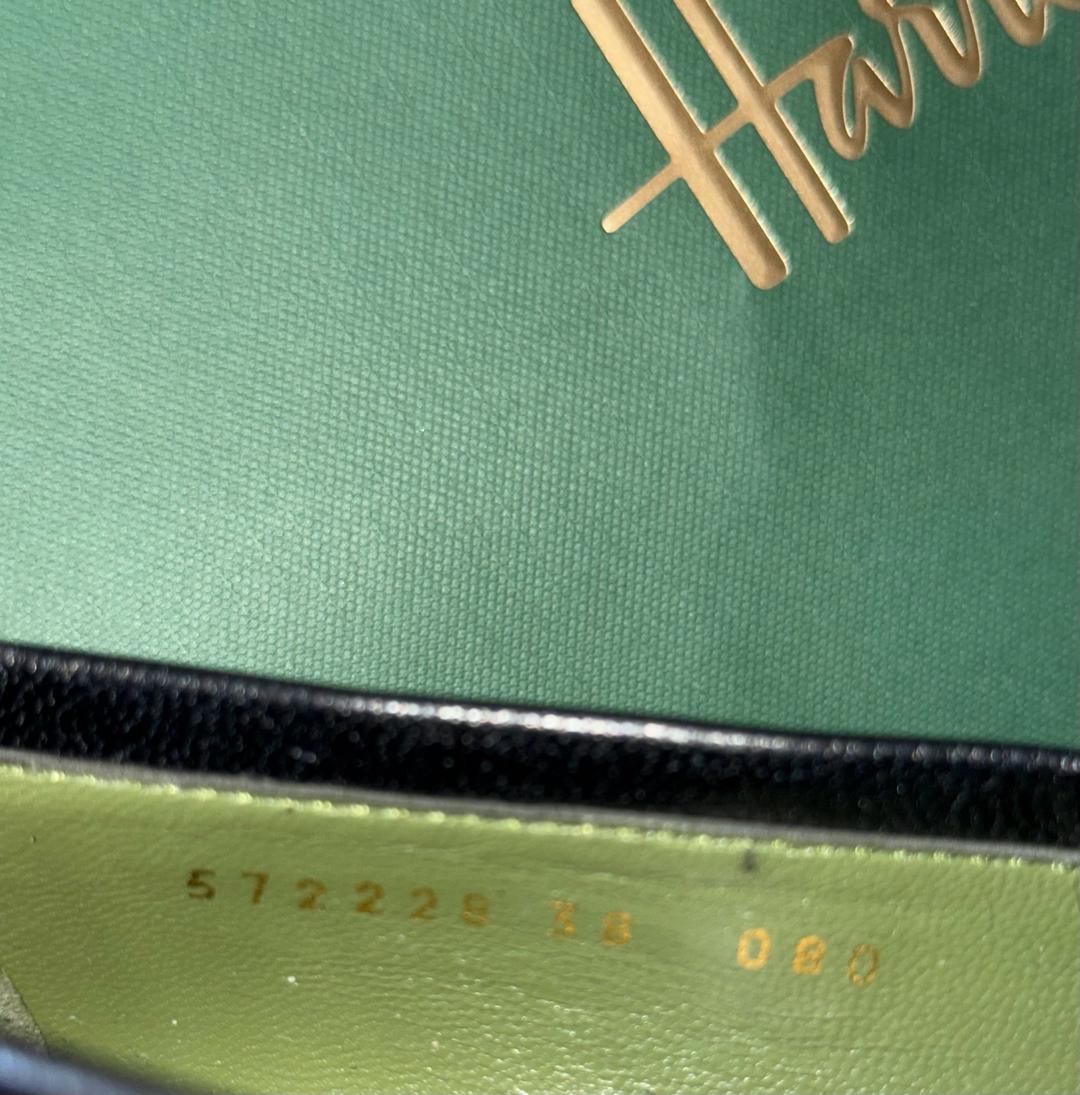 Gucci Продаю туфли Гуччи в отличном состоянии. Размер 38. Стильные очень — фото 2