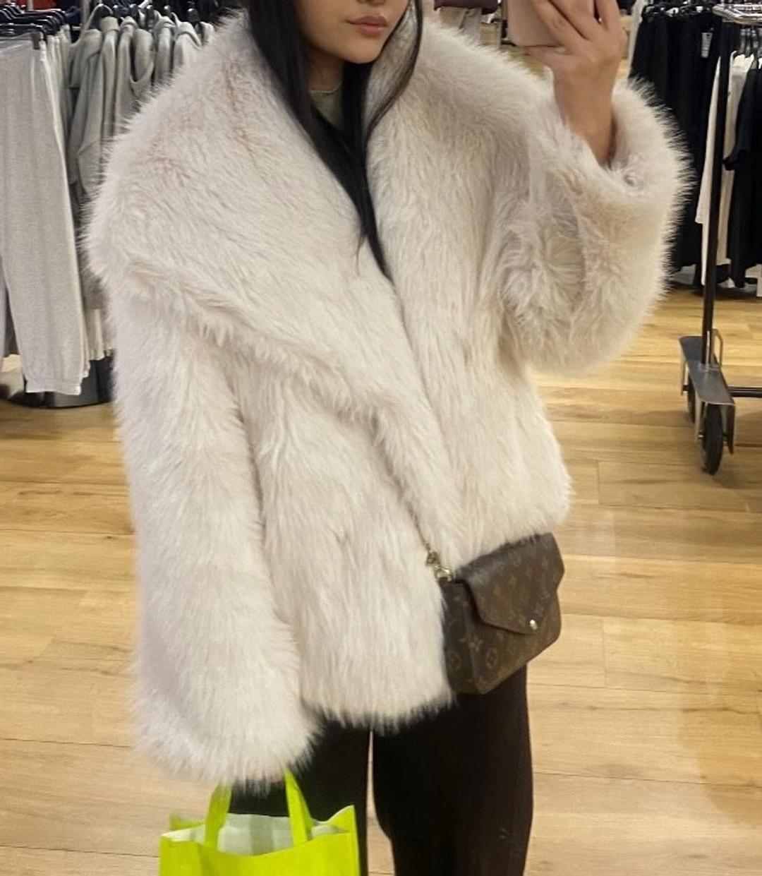 Stradivarius Шуба из искусственного меха — фото 2