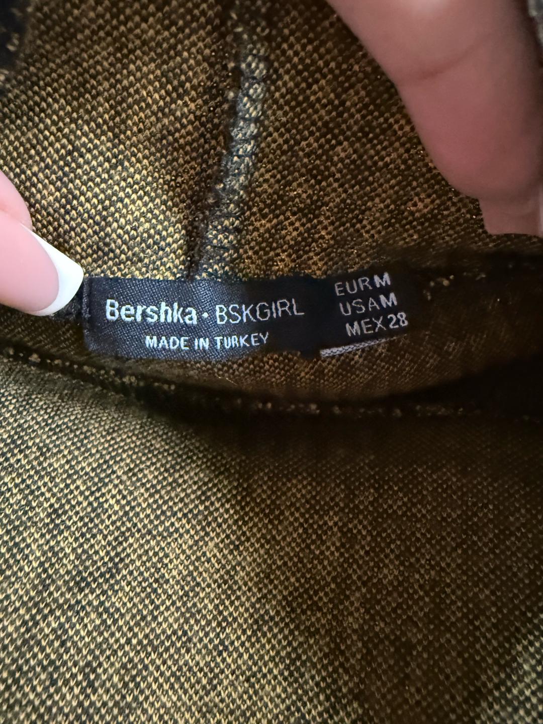 Bershka Трендовый лонгслив Bershka в стиле old money 🤎 — фото 2