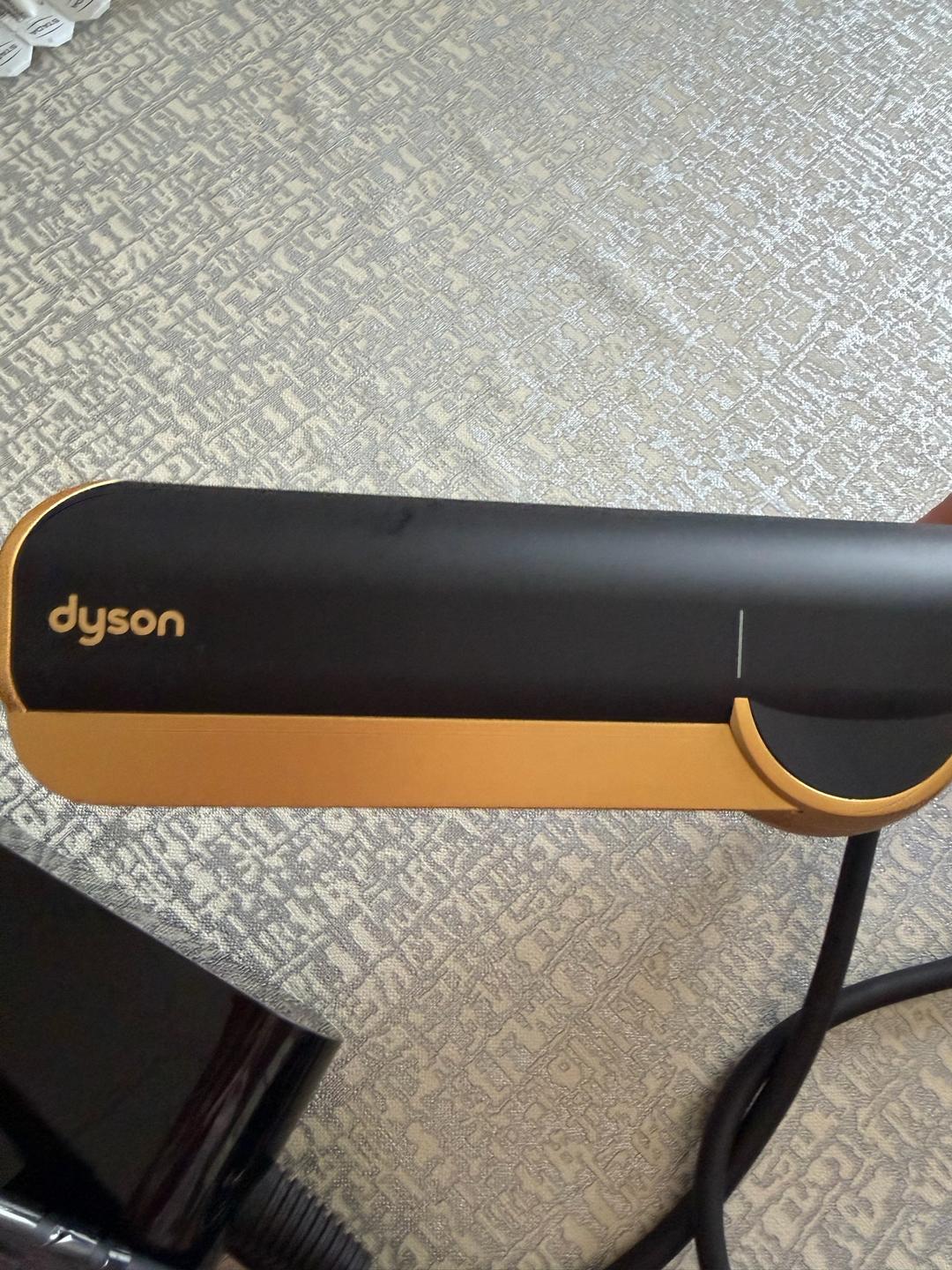 Dyson Выпрямитель для волос Dyson airstraight  в идеальном состояний — фото 2