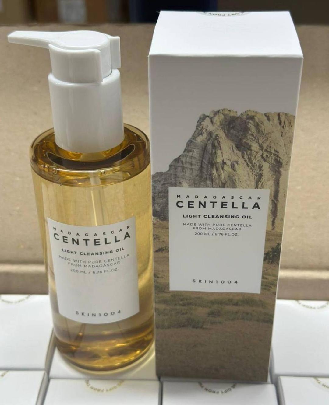 Skin1004 Гидрофильное масло SKIN1004 Madagascar Centella Light Cleansing Oil — фото 2