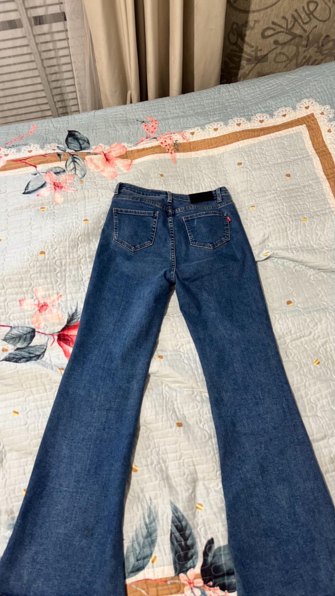 Colorado Threads Продам джинсы клеш — фото 2