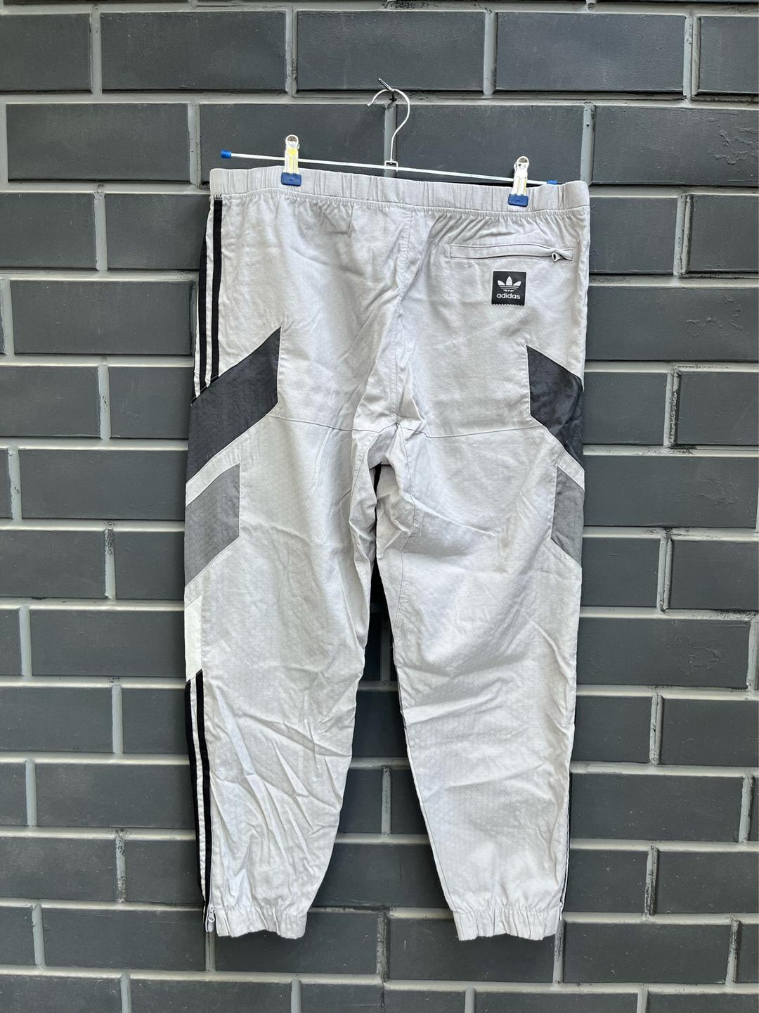Adidas Спортивные брюки adidas — фото 2