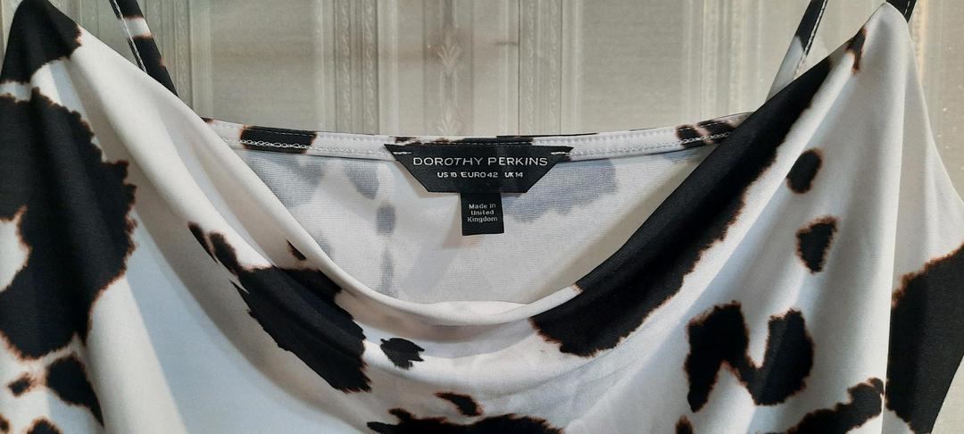 Dorothy Perkins Топик с коровьим принтом. — фото 2